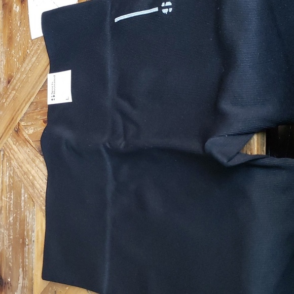 SPORT illustrated Basic Black carpis leggings - Picture 2 of 3